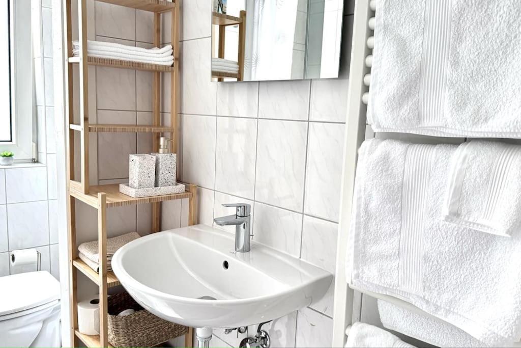 דורטמונד Moderne Wohnung In Stadionnaehe Mit Parkplatz מראה חיצוני תמונה